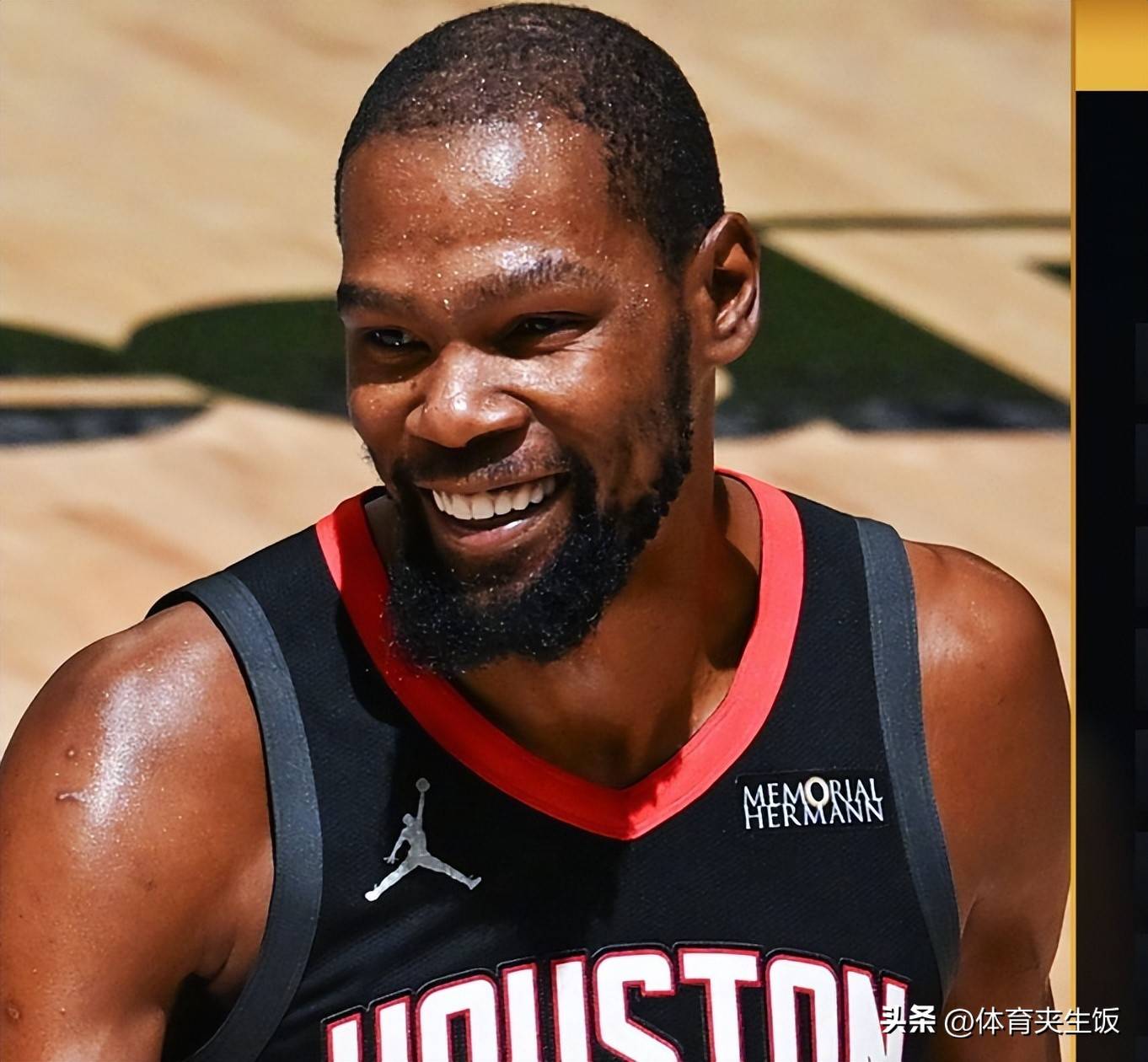 爱游戏下载-包含刚刚！犹他爵士集结日豪取连胜杜兰特关键节点败北，俄克拉荷马雷霆清晨强势反弹的词条