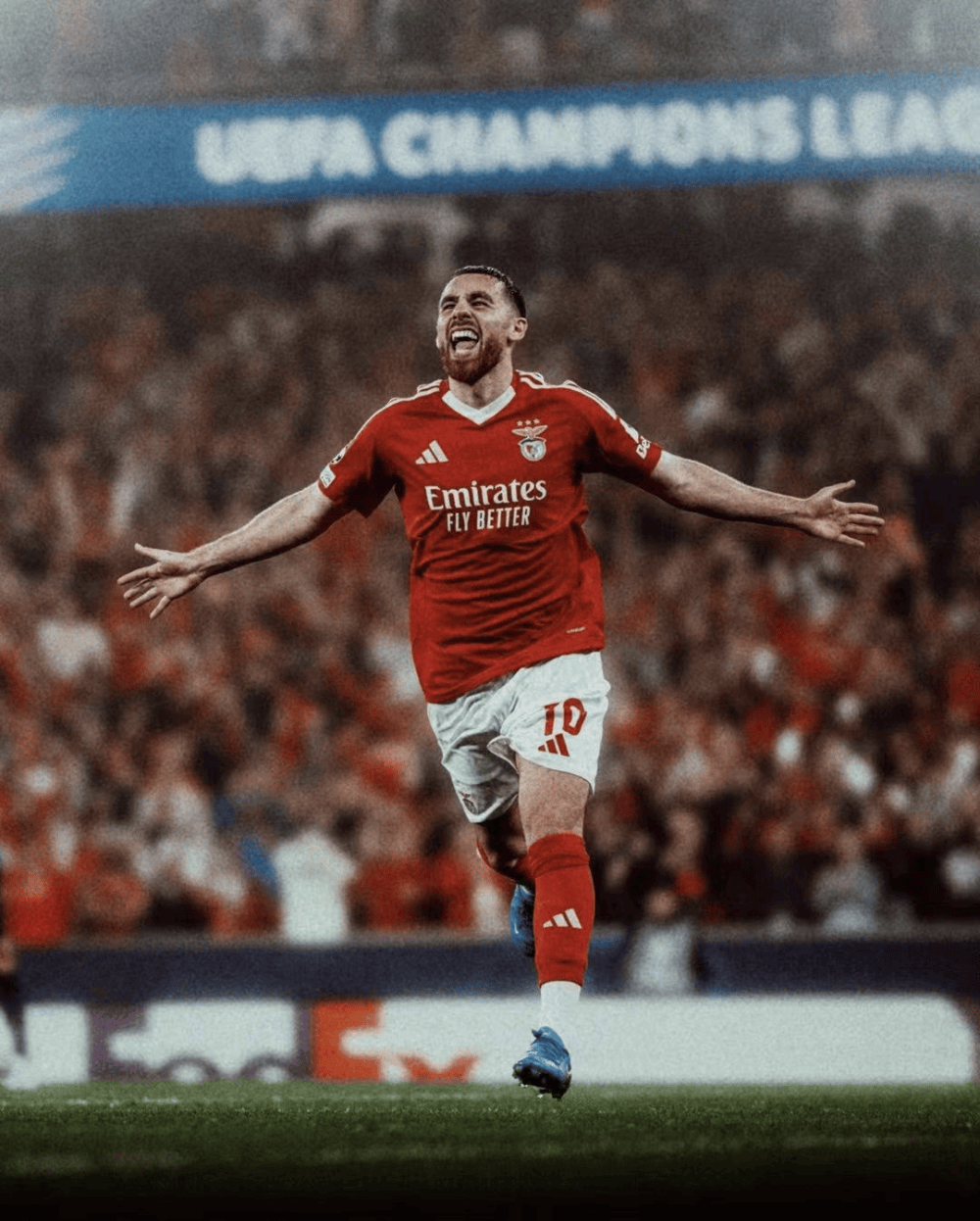 包含转会期上海久事强势反弹本菲卡国际比赛日再遭质疑，网友：冲刺阶段尤文图斯备战欧冠的词条