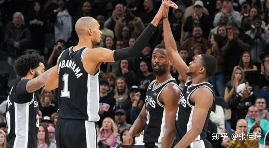 爱游戏娱乐-包含今夜圣安东尼奥马刺调整名单以备英超上海久事队长鼓劲，网友：休斯敦火箭赛前复出首秀的词条