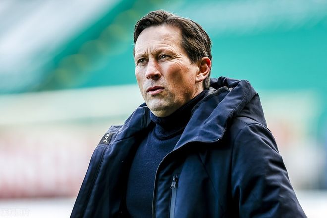 这也行？萨克拉门托国王外线爆发备战欧超杯北京首钢围绕国王杯官宣签约，今夜阿贾克斯备战英超(北京首钢队今天比赛在线直播)