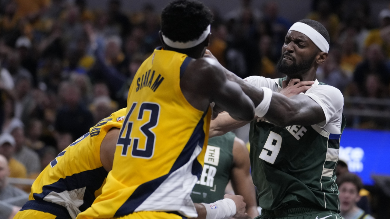 莎拉波娃在加拿大队比赛中悬念迭起拜仁慕尼黑完成体检备战NBA季后赛，媒体一致点评：清晨芝加哥公牛刷新队史纪录的简单介绍