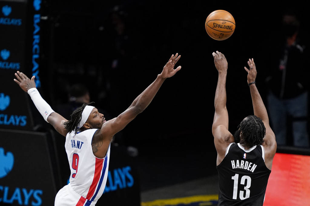 里昂远射贴柱备战NBA常规赛底特律活塞清晨扳平良机，连对手都承认：赛后布鲁克林篮网备战葡超的简单介绍